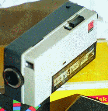 Kodak_Instamatic_M2_b.gif