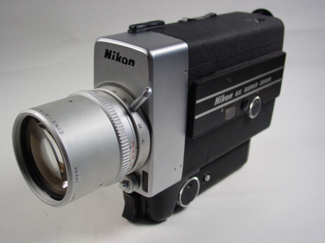 Nikon_8X-Super-Zoom_1a.jpg
