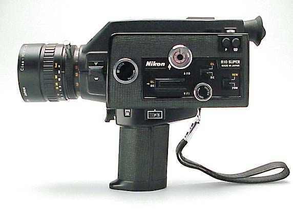 Nikon_R10.jpg